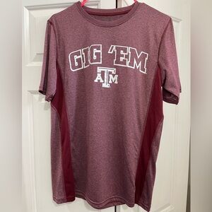 Mens Aggies College football size Medium shirt